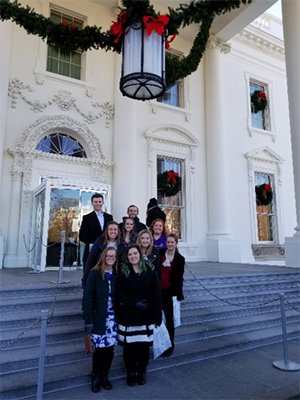 Students on the White House steps