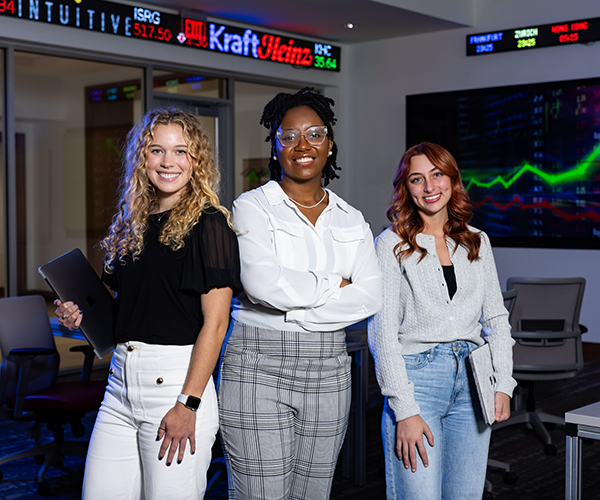 Students in a business class at Jax State